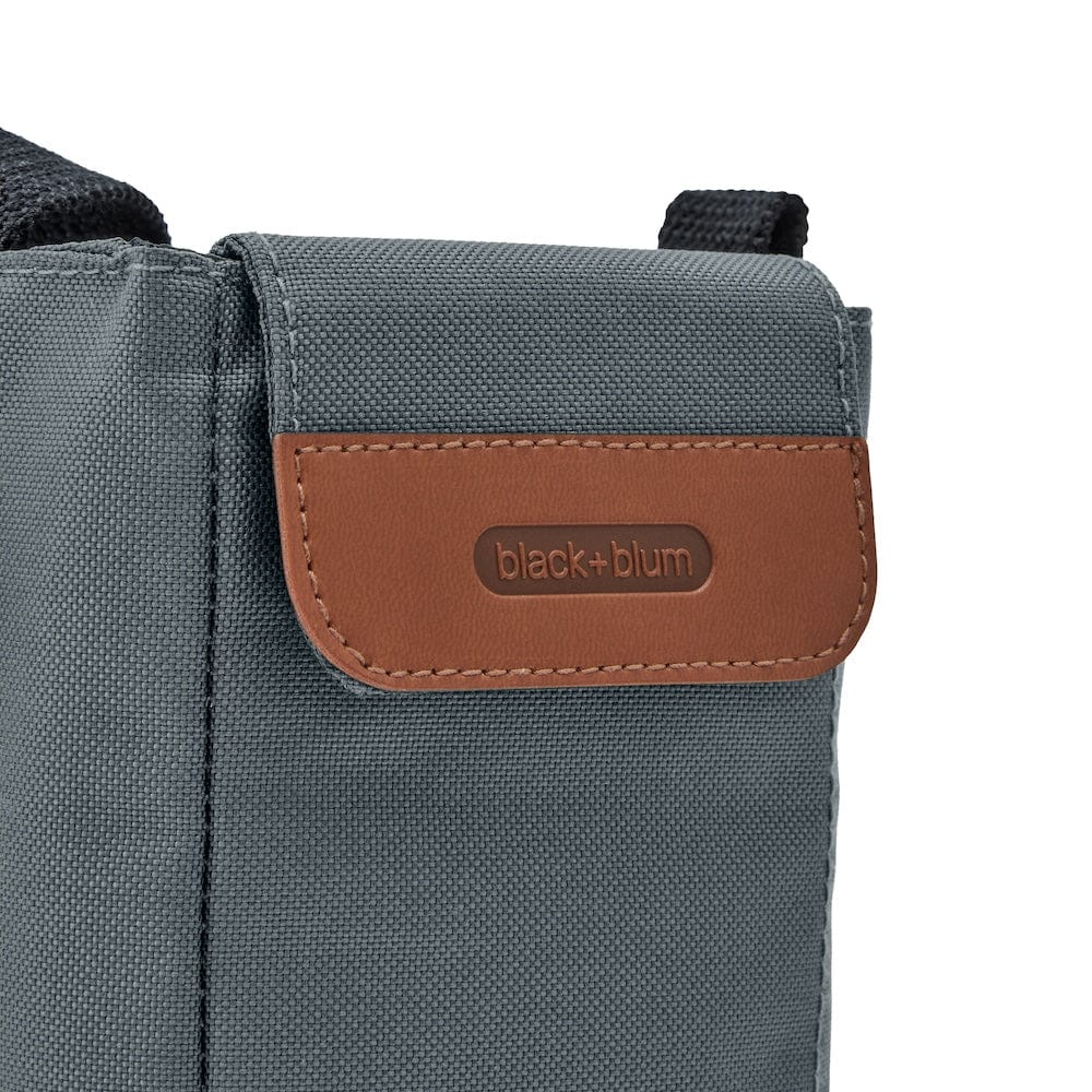 black+blum Insulated Bottle Bag - Image 11