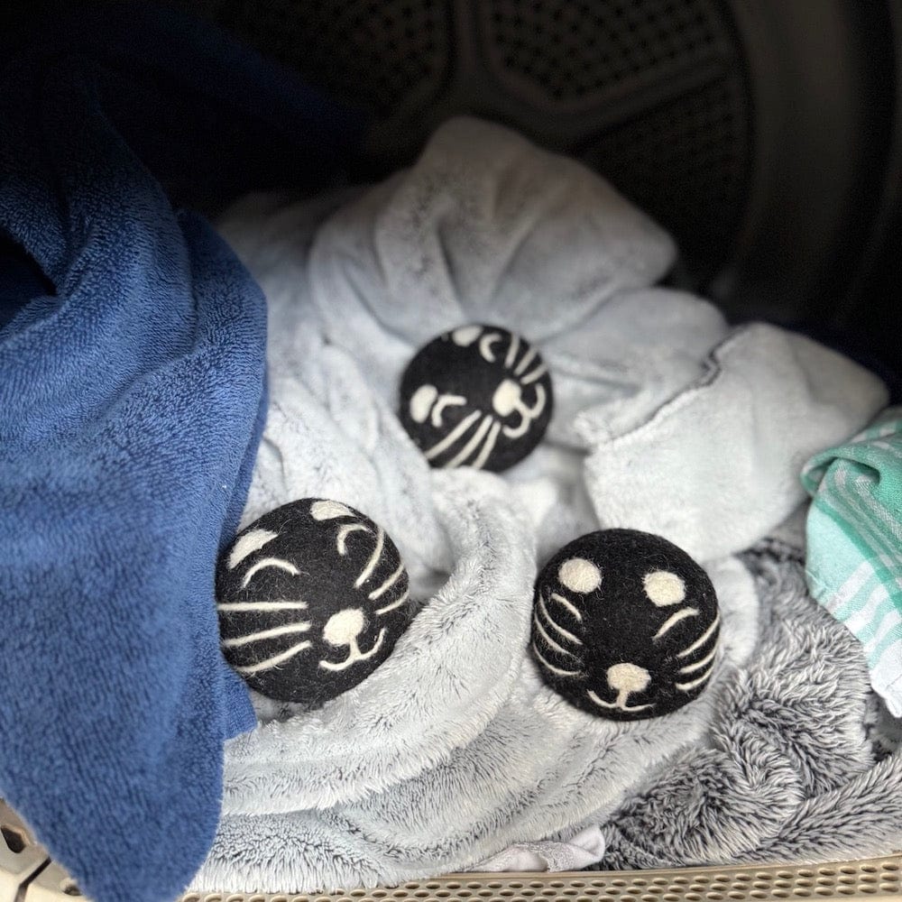 Cat Wool Dryer Balls - Set of 3 & Storage Bag - Image 4