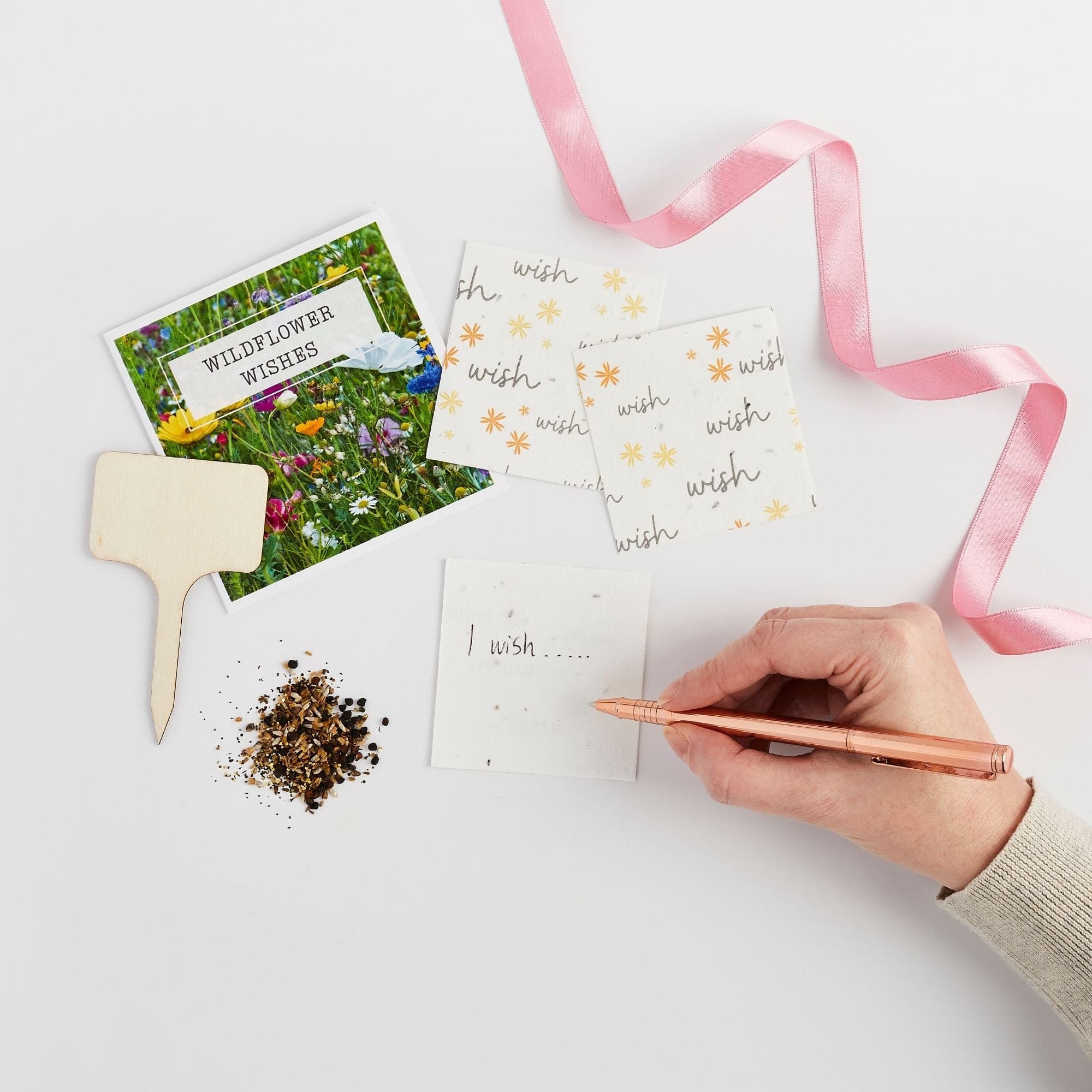 Christmas Wildflower Wishes Flower Gift Set - Image 4