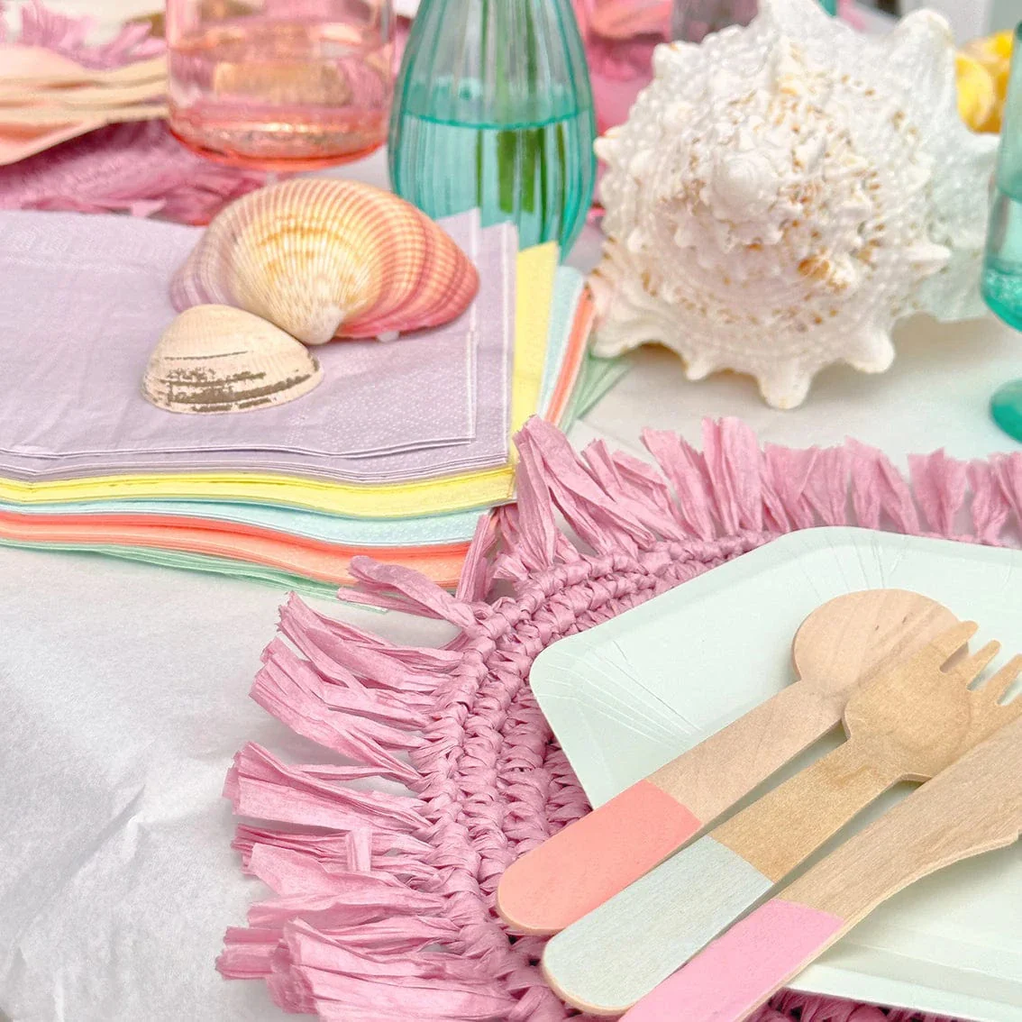 Colourful Raffia Placemats - Set of 2 - Image 5