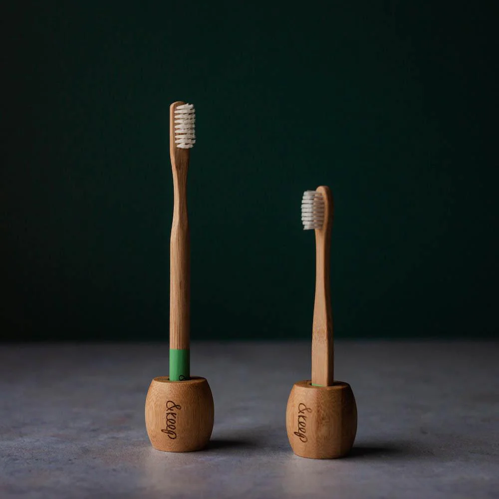 &Keep Bamboo Toothbrush Stand - Image 3