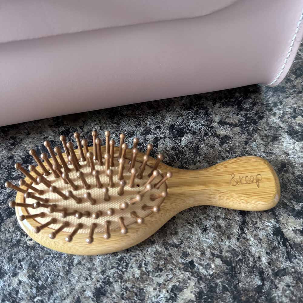&Keep Mini Bamboo Hair Brush - Image 3