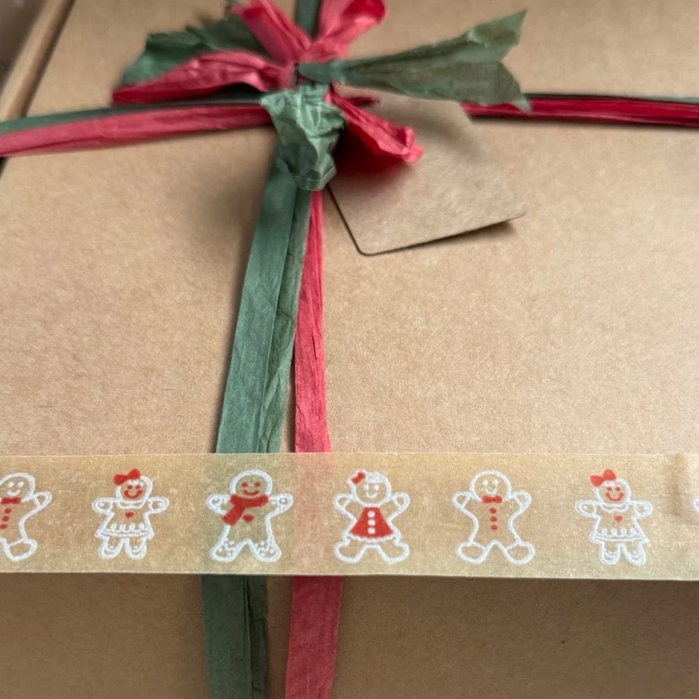 Red & White Festive Paper Tape 24mm x 50m - Image 3