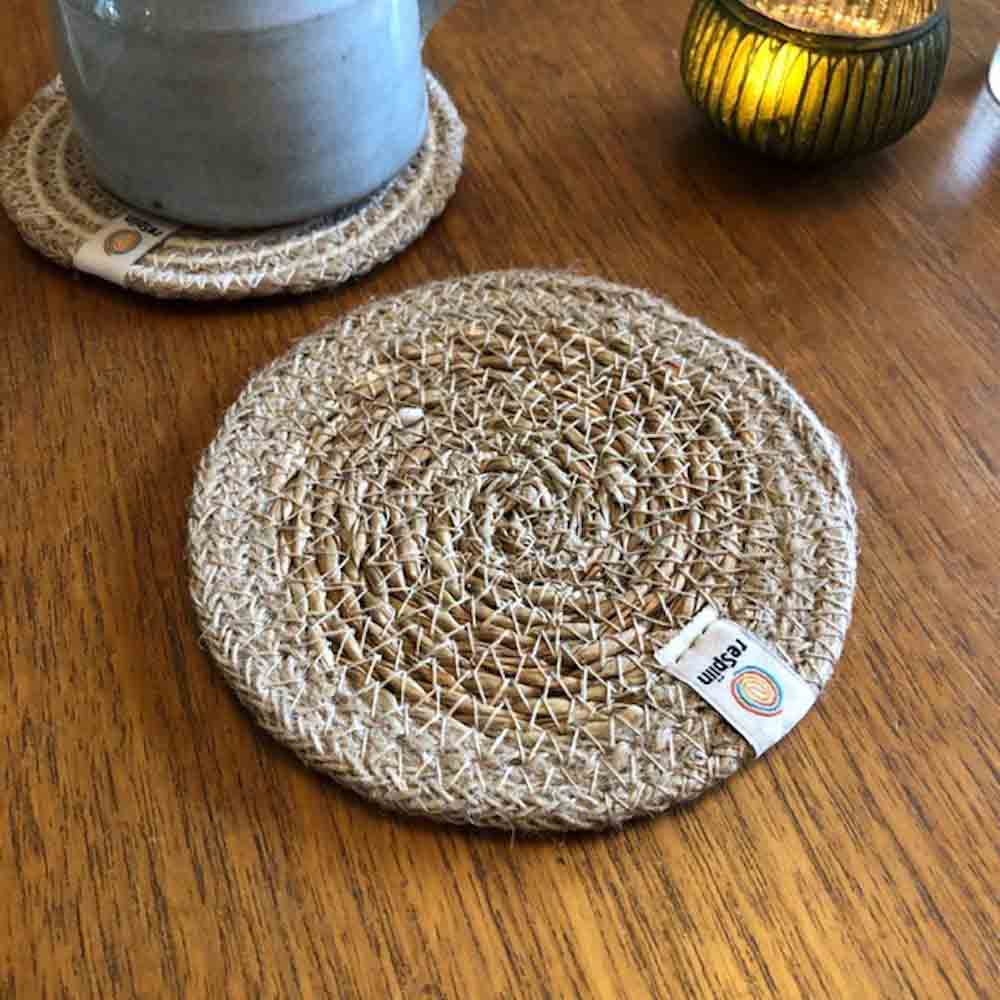 Respiin Round Seagrass & Jute Coaster - Image 13
