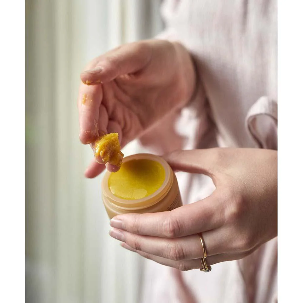 UpCircle Cleansing Face Balm with Apricot Powder Travel Size 20ml - Image 3